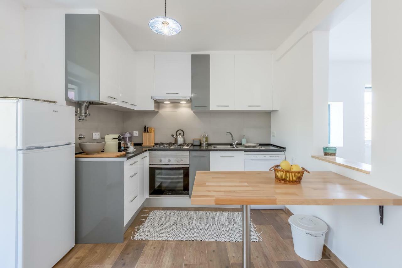 Alfama, Bright And Spacious With Private Terrace, By Timecooler Lisboa Eksteriør billede