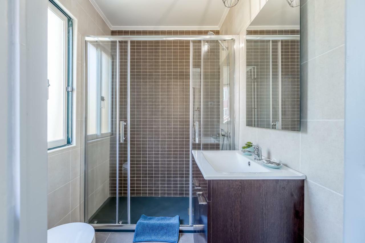 Alfama, Bright And Spacious With Private Terrace, By Timecooler Lisboa Eksteriør billede