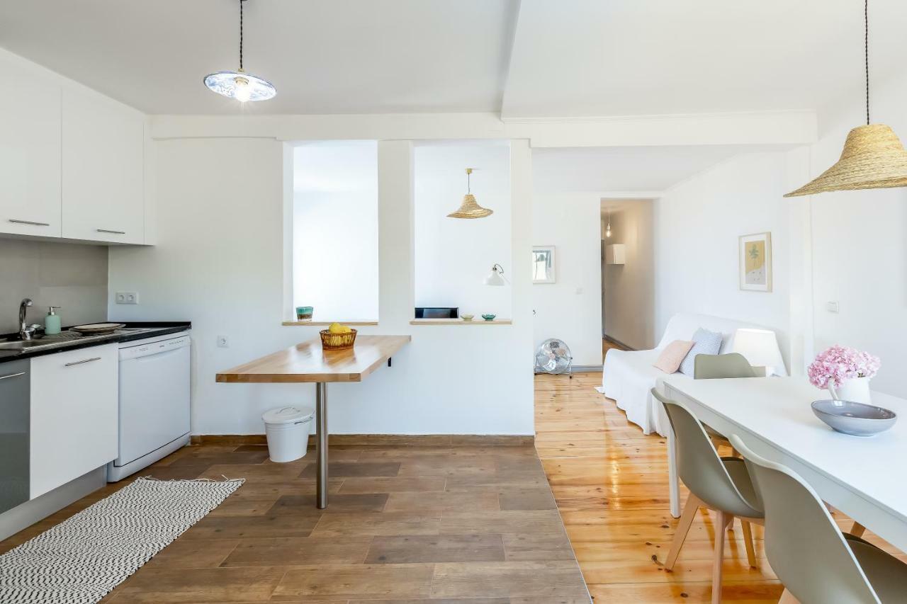 Alfama, Bright And Spacious With Private Terrace, By Timecooler Lisboa Eksteriør billede
